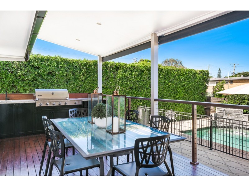 5 Hanbury Street, Chermside West QLD 4032