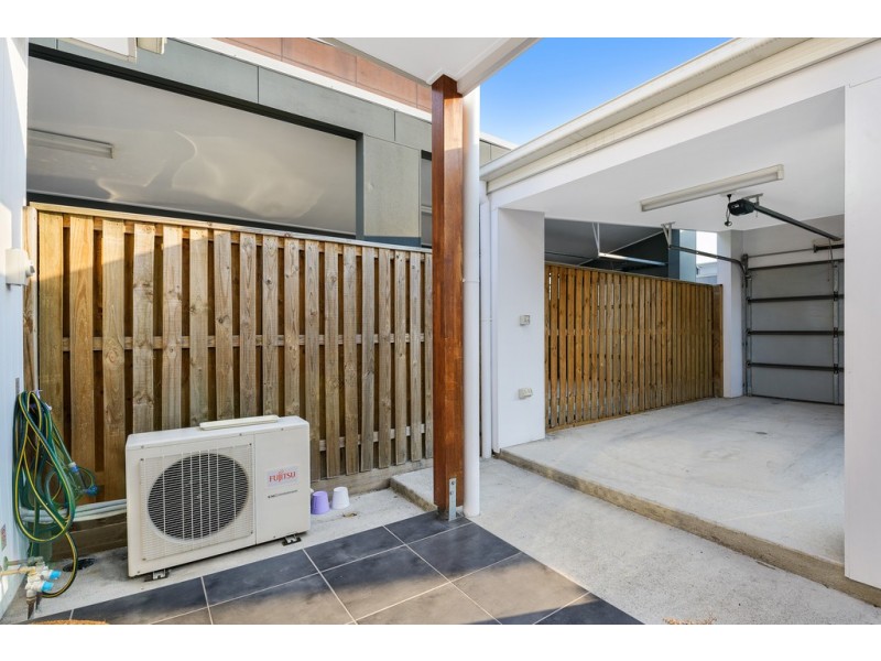 16 Beagle Street, Fitzgibbon QLD 4018