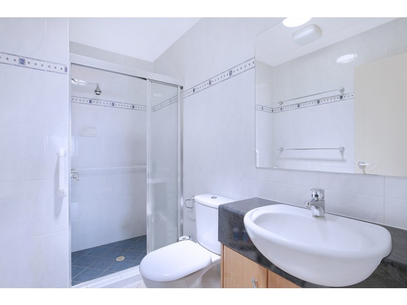 11/188 Mein Street, Scarborough QLD 4020