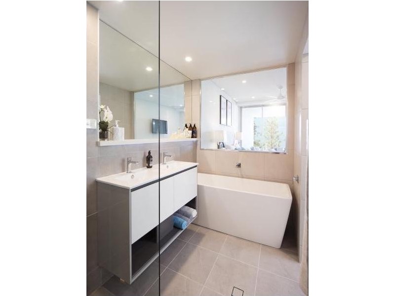 105/113 Landsborough Avenue, Scarborough QLD 4020
