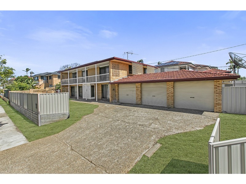16 Brelox Street, Chermside West QLD 4032
