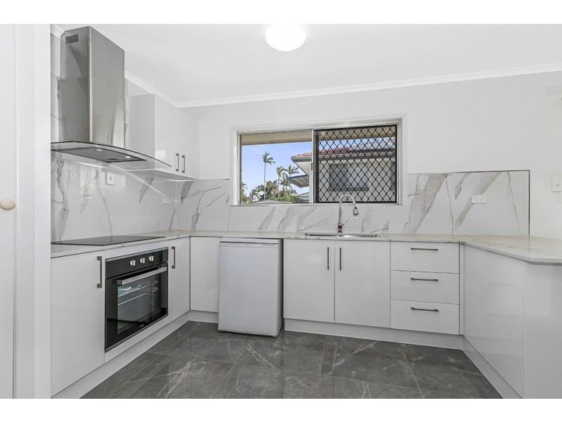 16 Brelox Street, Chermside West QLD 4032