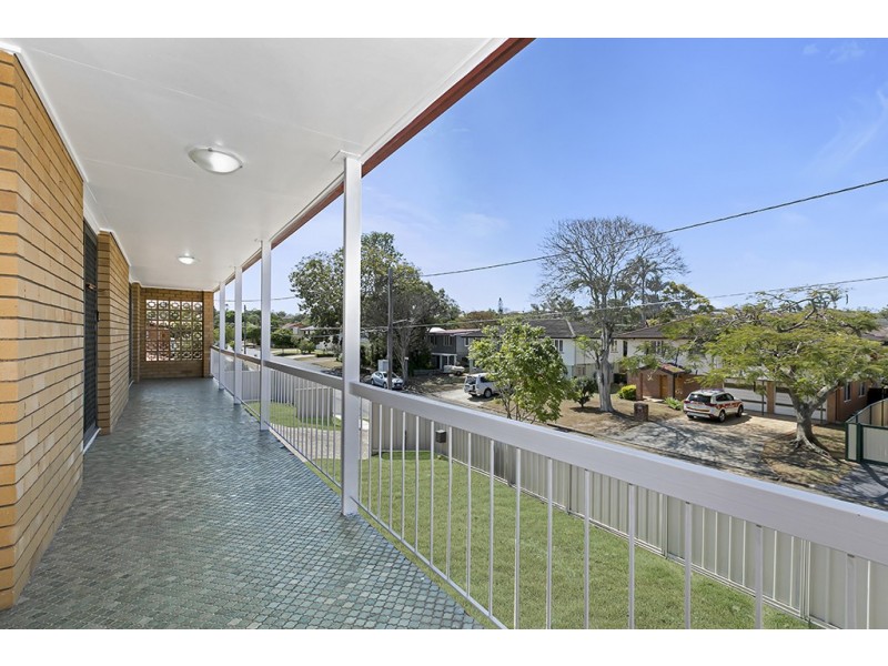 16 Brelox Street, Chermside West QLD 4032