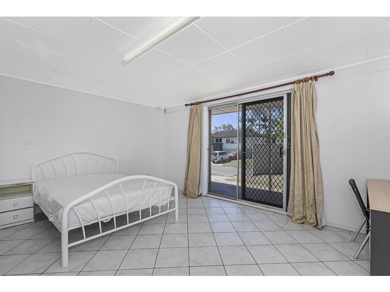 16 Brelox Street, Chermside West QLD 4032