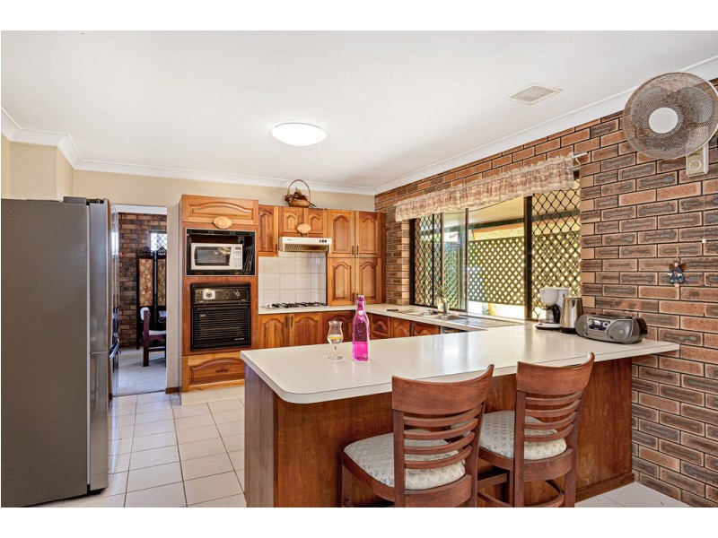 52 Parton Street, Stafford Heights QLD 4053