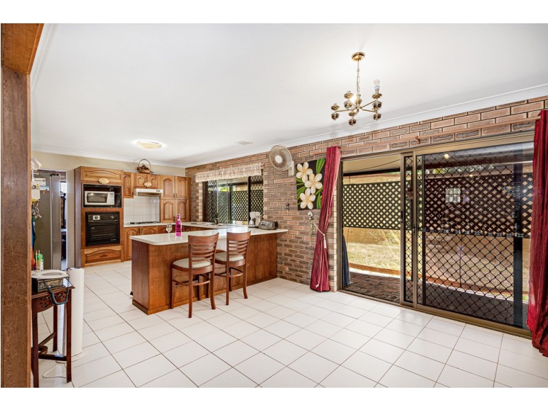 52 Parton Street, Stafford Heights QLD 4053