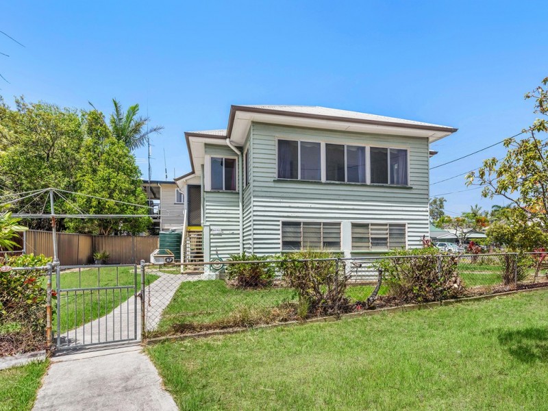 27 Ferguson Avenue, Northgate QLD 4013