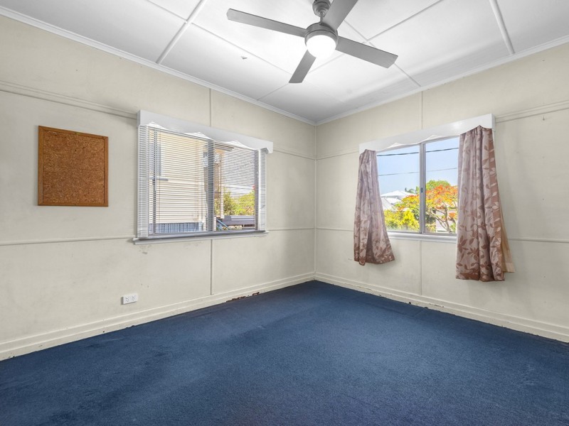 27 Ferguson Avenue, Northgate QLD 4013