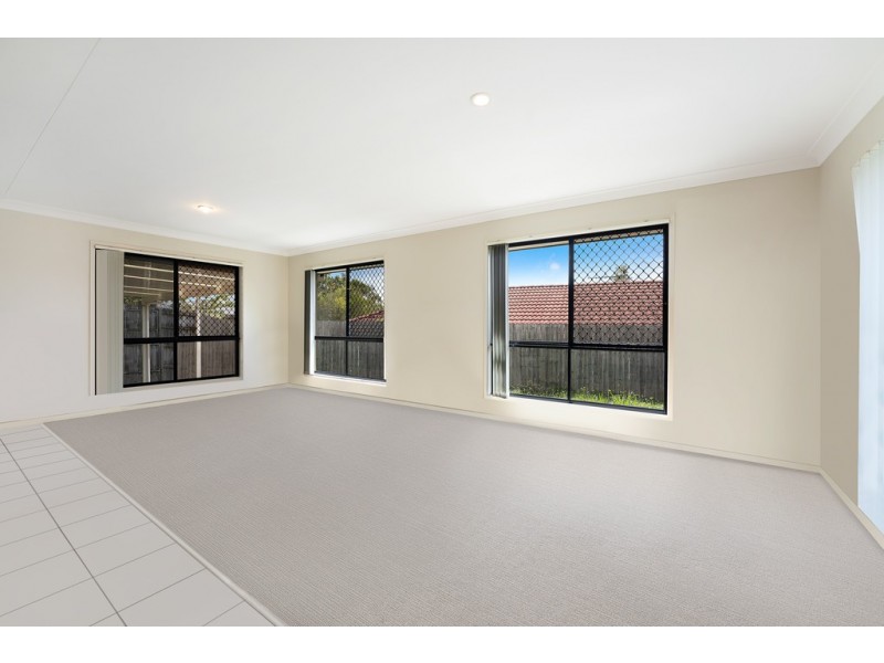 10 Aretha Lane, Narangba QLD 4504