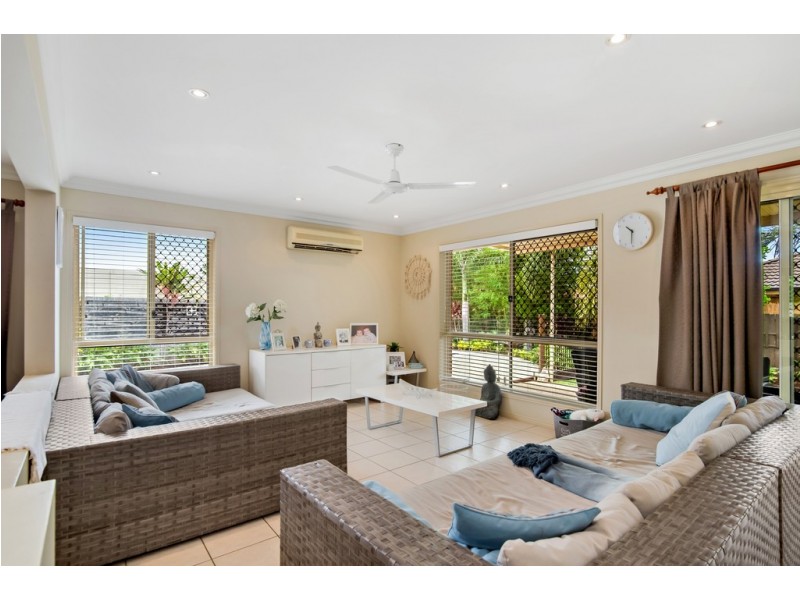 27 Castlereagh Street, Murrumba Downs QLD 4503