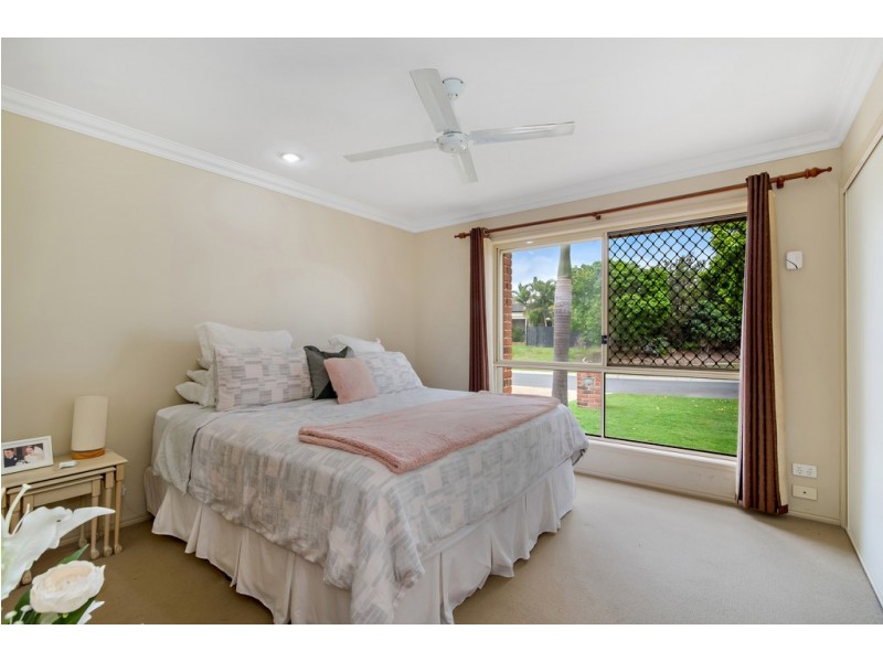 27 Castlereagh Street, Murrumba Downs QLD 4503
