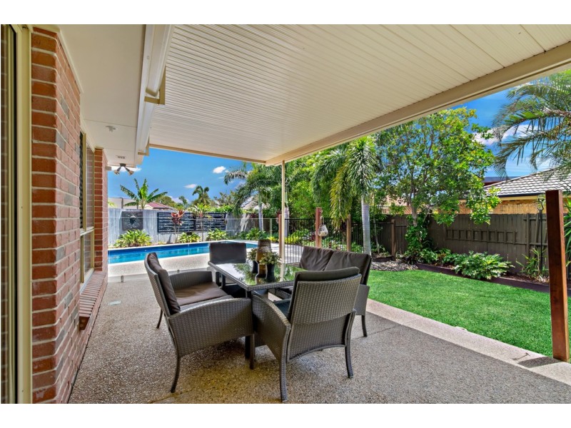 27 Castlereagh Street, Murrumba Downs QLD 4503