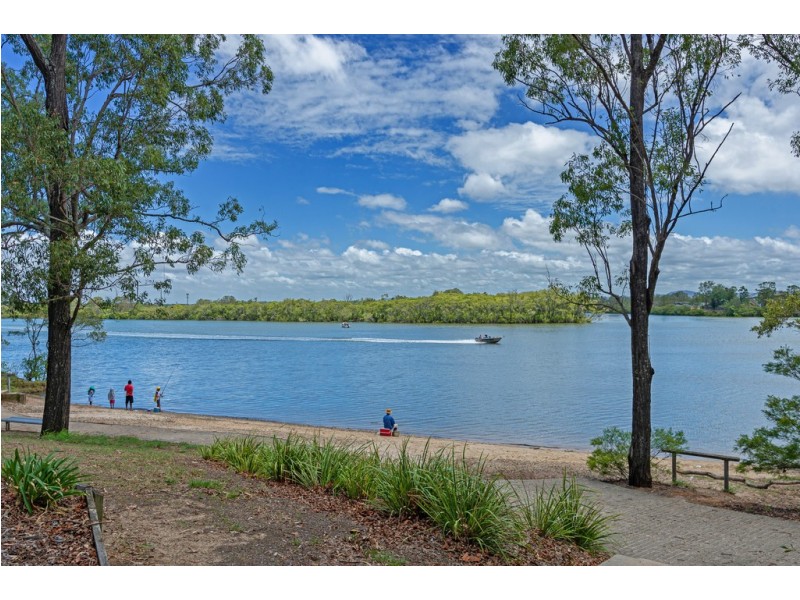 27 Castlereagh Street, Murrumba Downs QLD 4503