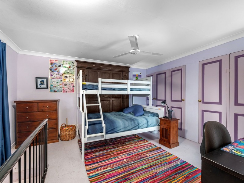 14 Ashley Road, Chermside West QLD 4032