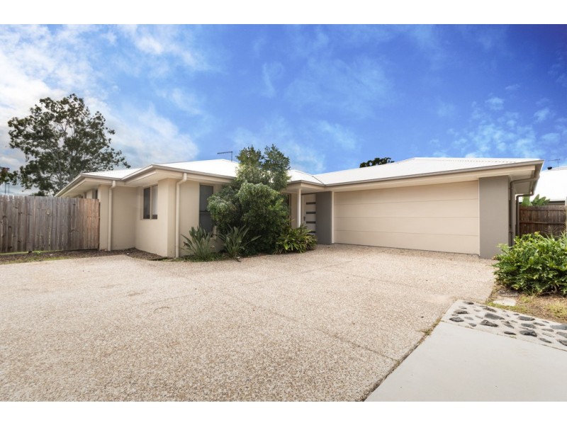 11 Sovereign Drive, Deebing Heights QLD 4306