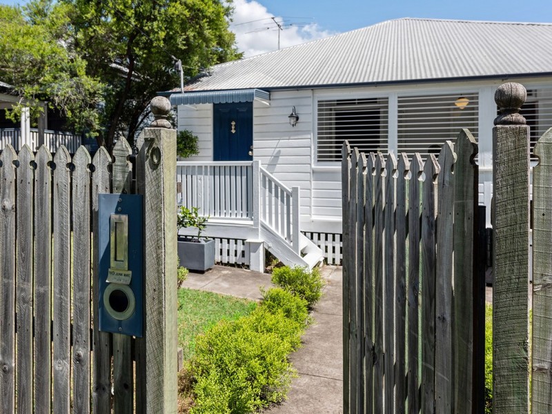 70 Hayden Street, Nudgee QLD 4014