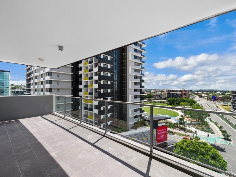 892/43 Hercules Street, Hamilton QLD 4007
