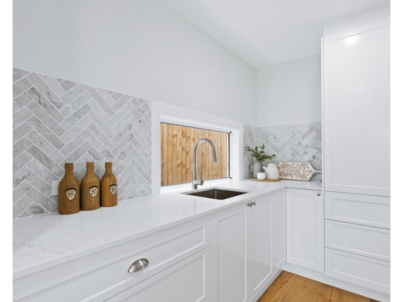 12 Ardmere Street, Aspley QLD 4034