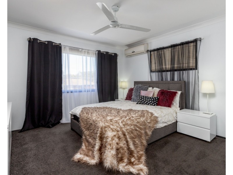 40 Windemere Road, Albany Creek QLD 4035