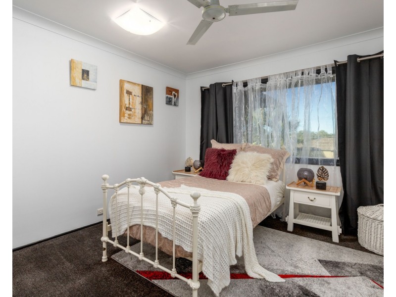 40 Windemere Road, Albany Creek QLD 4035