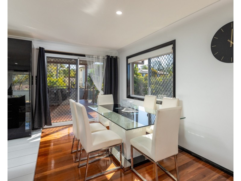 40 Windemere Road, Albany Creek QLD 4035