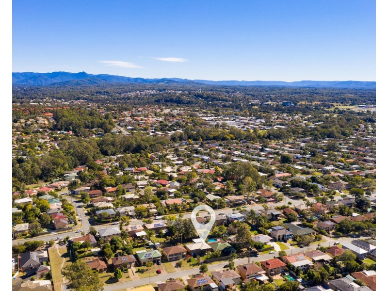 40 Windemere Road, Albany Creek QLD 4035