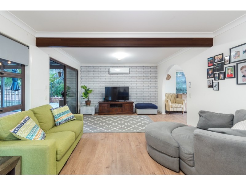 15 Syma Street, Chermside West QLD 4032