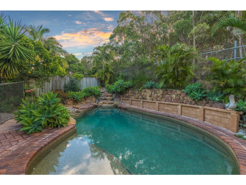 15 Syma Street, Chermside West QLD 4032