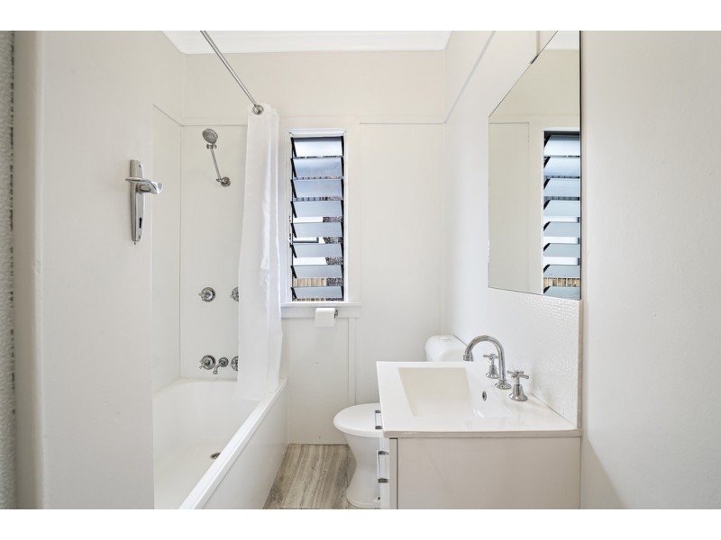 17 Crowley Street, Zillmere QLD 4034