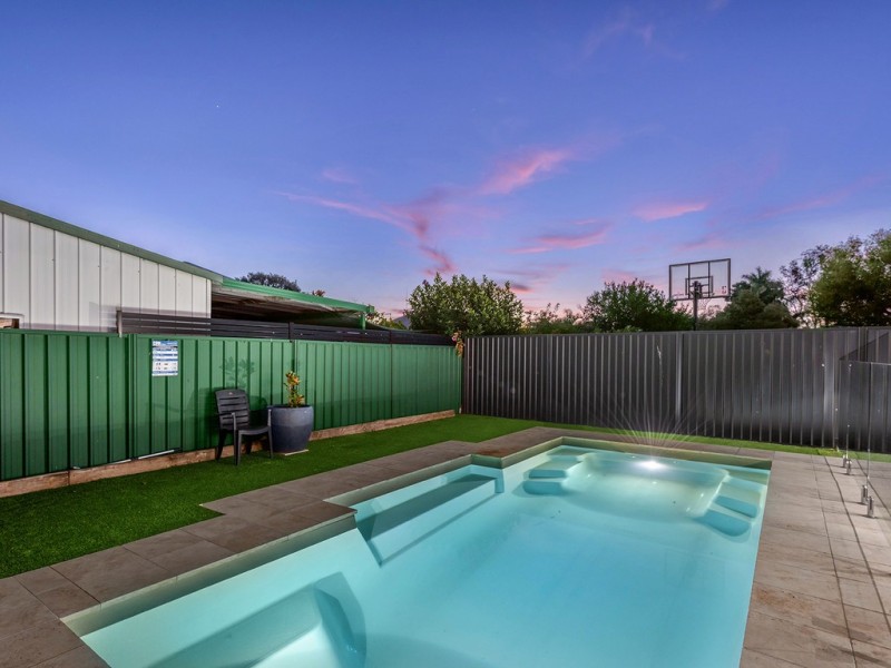 42 Gaynor Road, Banyo QLD 4014