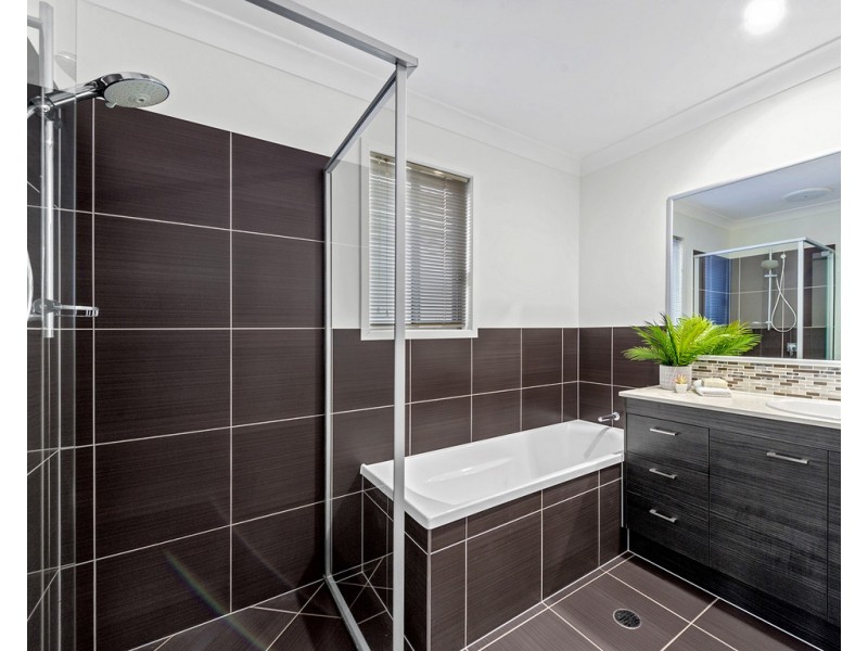 31 Lionel Street, Nudgee QLD 4014