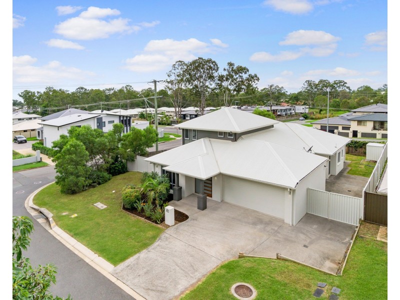 2 Aldritt Place, Bridgeman Downs QLD 4035