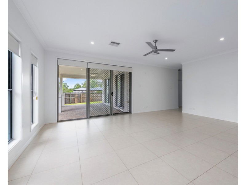 2 Aldritt Place, Bridgeman Downs QLD 4035