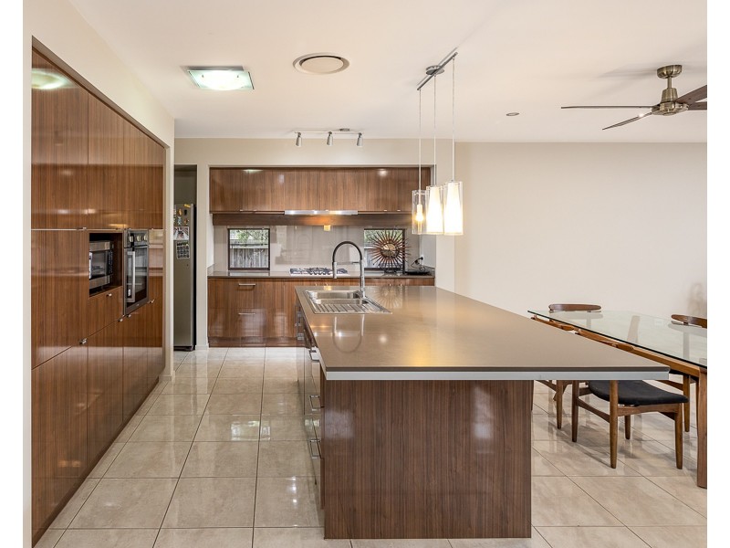 53 Minore Street, Chermside QLD 4032