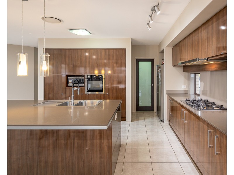 53 Minore Street, Chermside QLD 4032