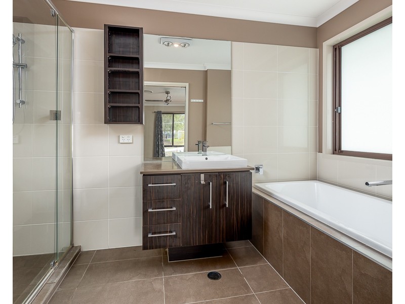 53 Minore Street, Chermside QLD 4032