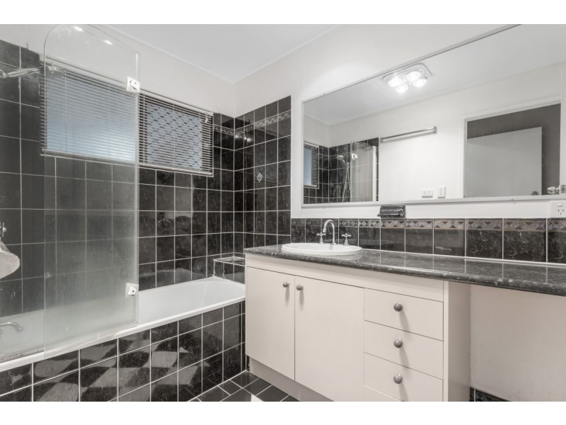 20 Penson Court, Kallangur QLD 4503