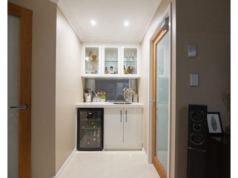 30 Peterson Place, Bridgeman Downs QLD 4035