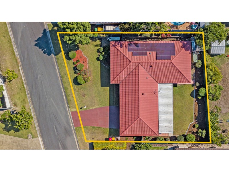 61 Drummond Street, Sinnamon Park QLD 4073