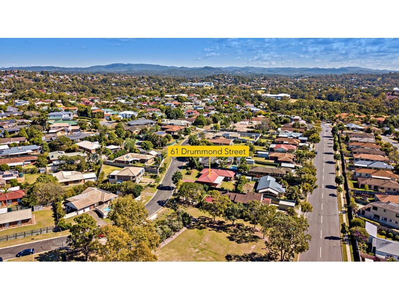 61 Drummond Street, Sinnamon Park QLD 4073