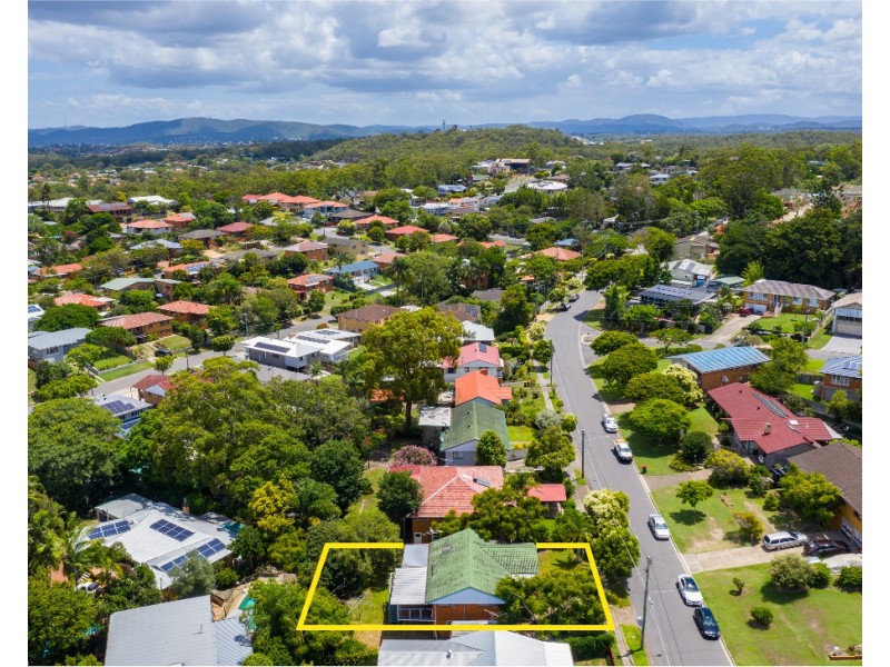 82 Pie Street, Aspley QLD 4034