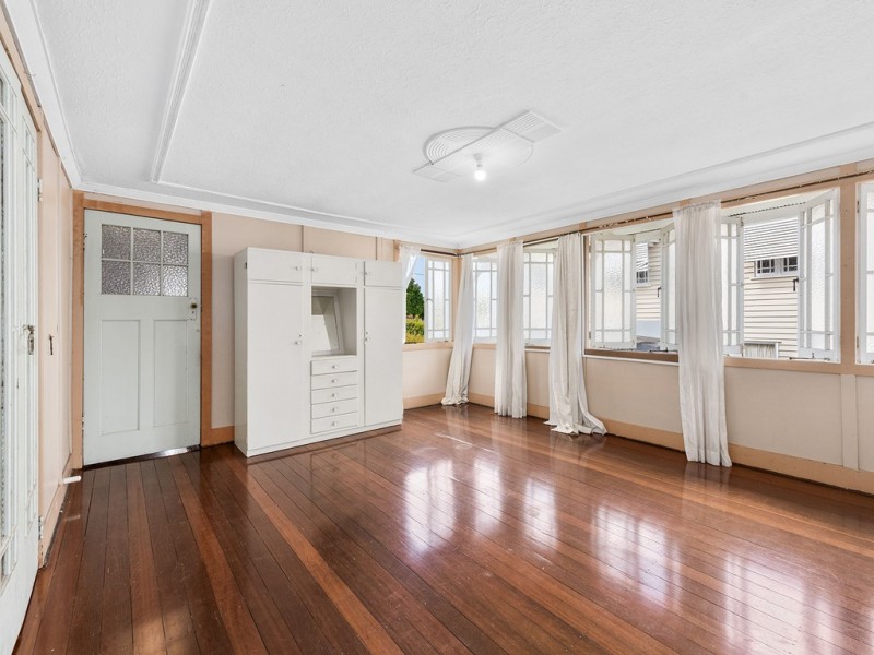 18 Highland Street, Gordon Park QLD 4031