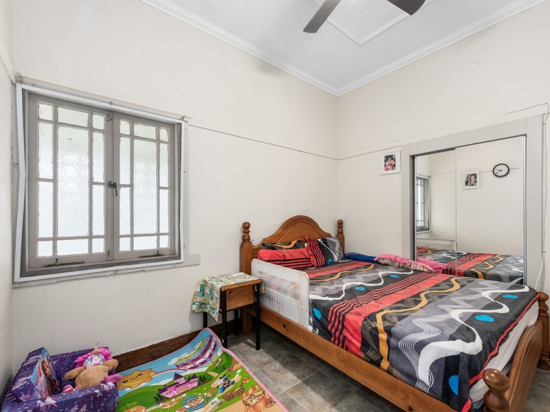 18 Highland Street, Gordon Park QLD 4031