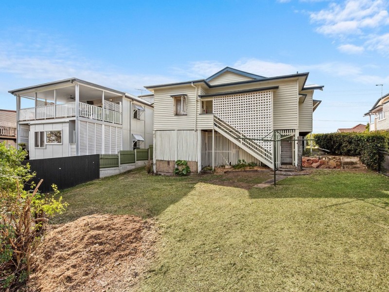 18 Highland Street, Gordon Park QLD 4031