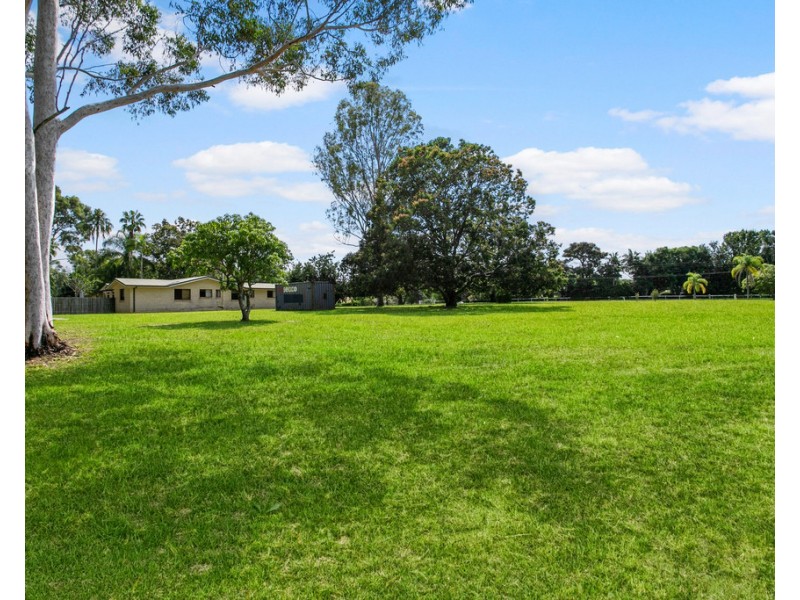 15 Cayenne Road, Moodlu QLD 4510