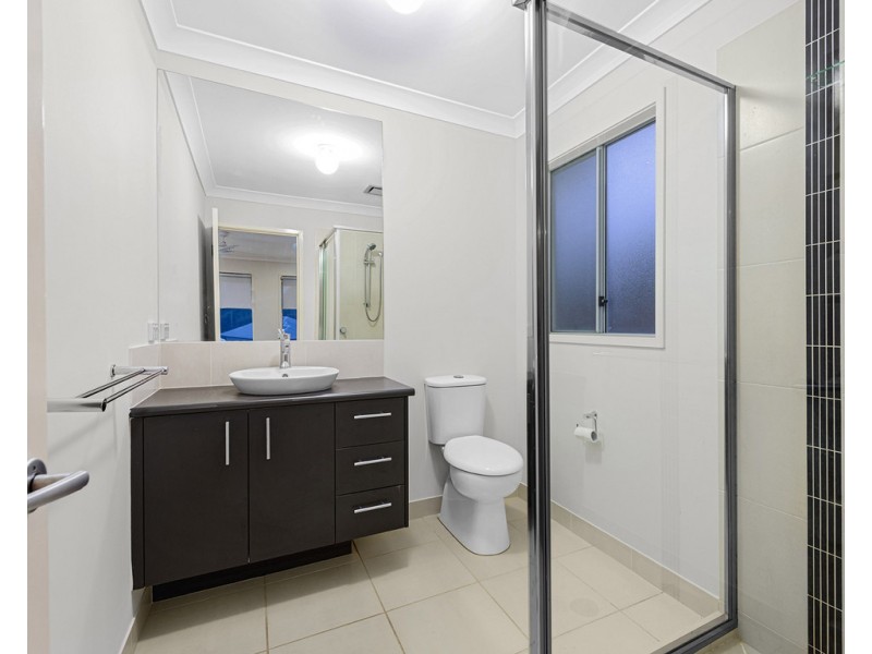 35 Parker Avenue, Northgate QLD 4013