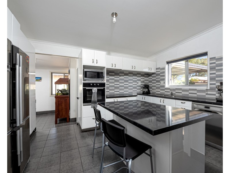 11 Lalroy Street, Beachmere QLD 4510