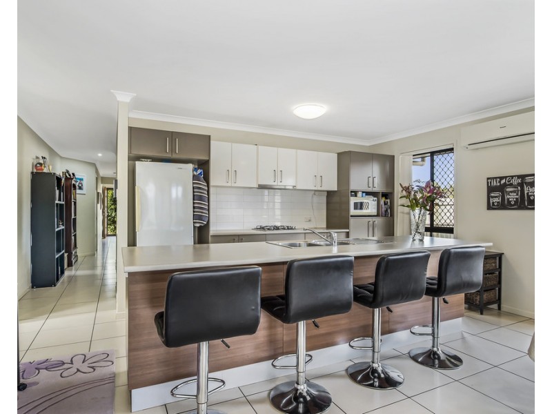 26 Elderflower Circuit, Griffin QLD 4503