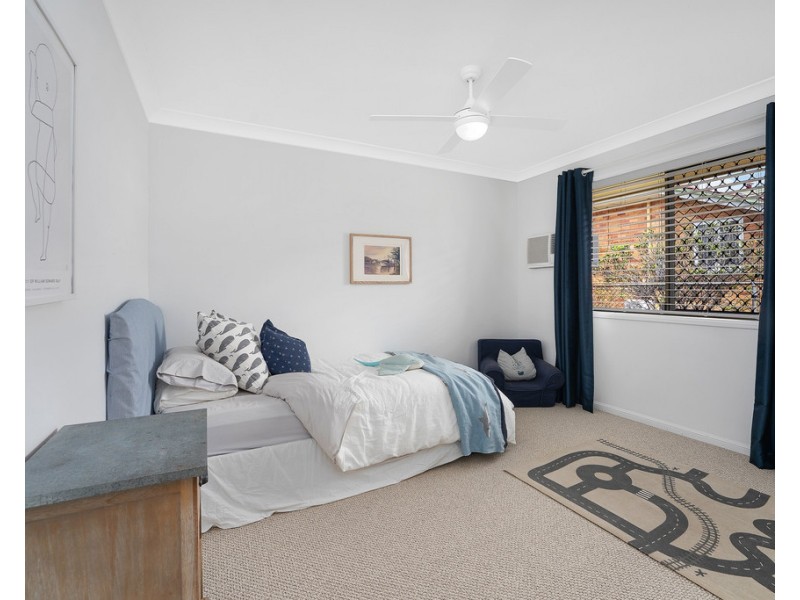 30 Farnell Street, Chermside QLD 4032