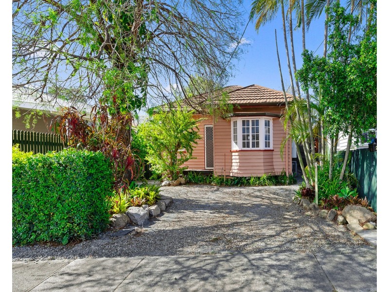 22 Oates Parade, Northgate QLD 4013